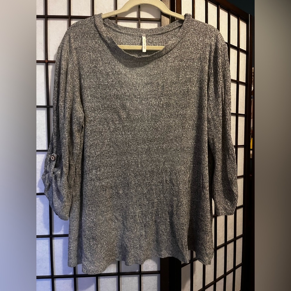 Stylish Women's Long Sleeve Gray Sweater Top